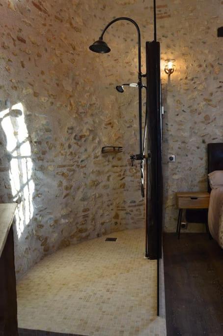 Tour Medievale Fortifiee Entierement Restaure Saint-Sever  Exterior photo